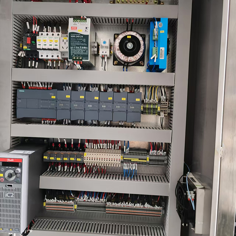 GMP Cleaning Machine